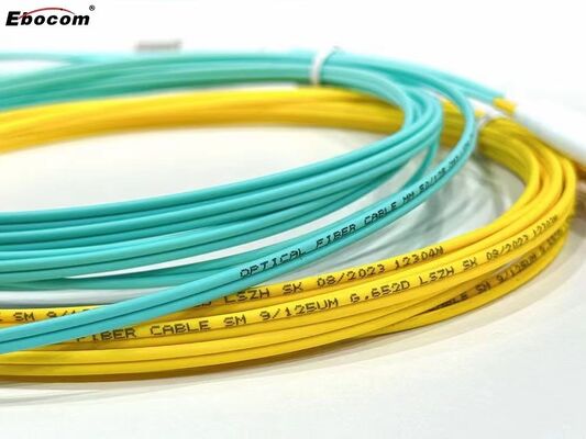 Cavo patch cord in fibra ottica SC/LC/ST LSZH PVC Guaina OM1 OM2 OM3 OM4 per Networking